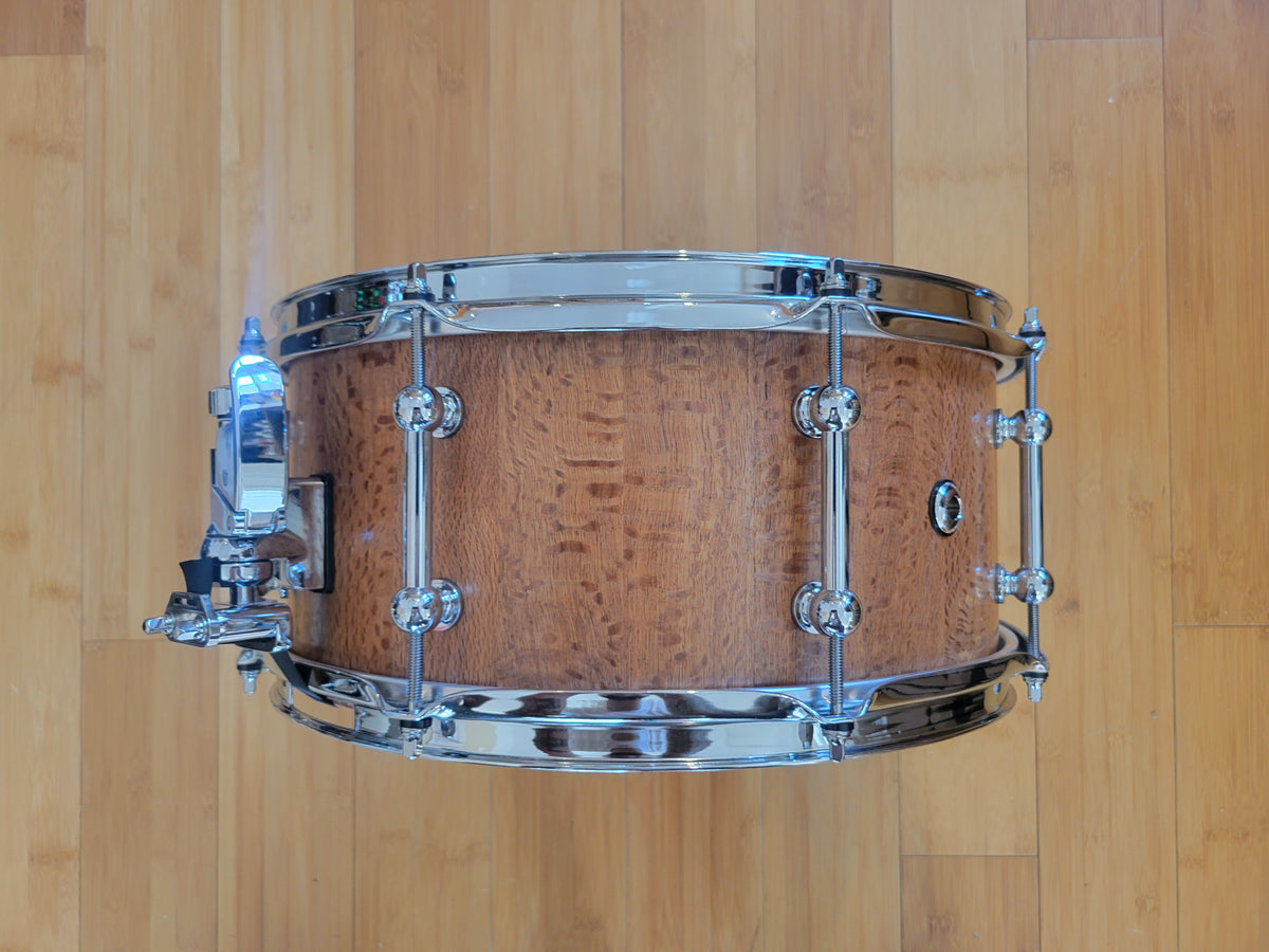 Snares Red Rock Drums 6.5x14 "National" Series Silky Oak Snare Drum