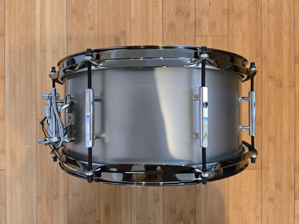 Snares - Acoutin Custom 6.5x14 Black Tie Nickel Iron Snare Drum