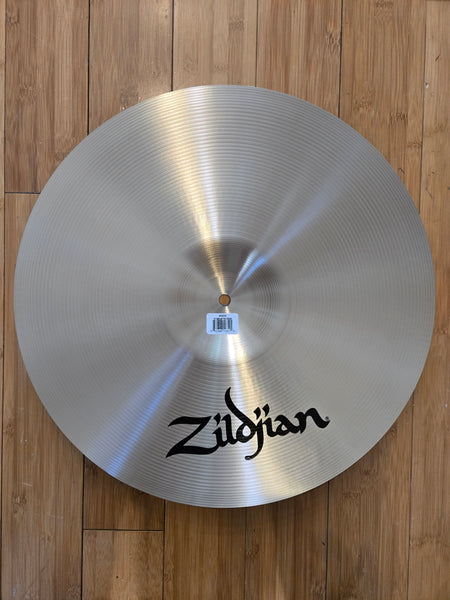 Cymbals - Zildjian 18" A Zildjian Medium-Thin Crash