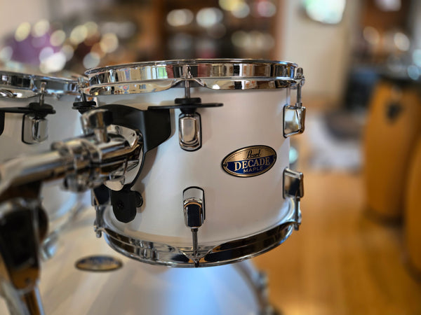 Drum Kits - Pearl 18x22 7x10 8x12 16x16 5.5x14 Decade Maple (White Satin Pearl)