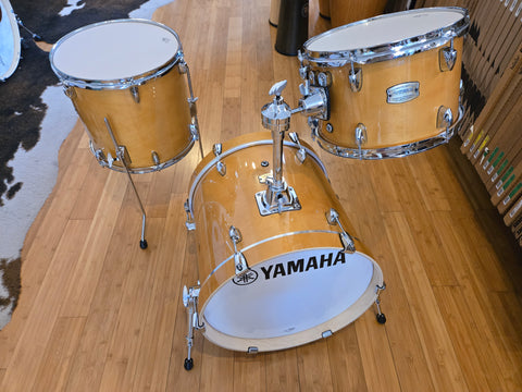 Drum Kits - Yamaha Stage Custom Birch 15x18 8x12 13x14 (Natural Wood)