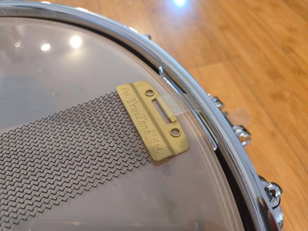 Snares - (Used) DW Performance Series 5.5x14 Snare Drum (Hard Satin American Rust)