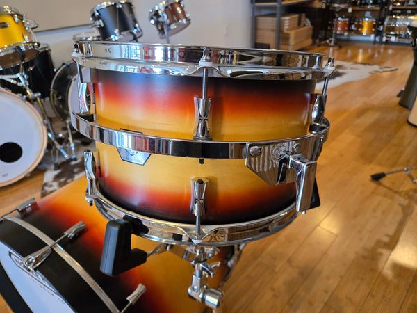 Drum Kits - Noble & Cooley 16x22 8x13 14x16 Horizon Series Drum Kit (Vintage Sunburst Satin)