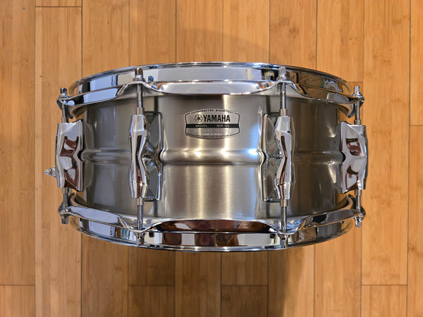 Snares - Yamaha 5.5x14 Recording Custom Stainless Steel Snare Drum