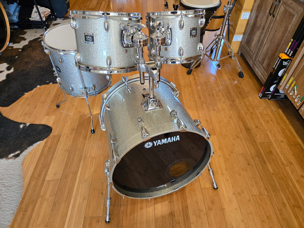 Drum Kits - (Used) Yamaha 16x20 7x10 8x12 13x14 Oak Custom Made in Japan (Silver Sparkle)