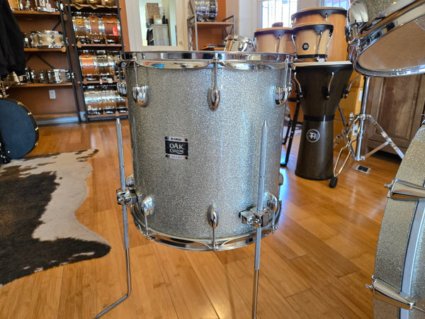 Drum Kits - (Used) Yamaha 16x20 7x10 8x12 13x14 Oak Custom Made in Japan (Silver Sparkle)