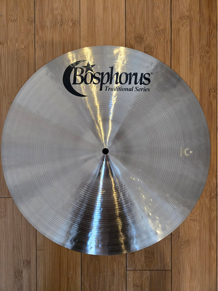 Cymbals - Bosphorus 18" Traditional Medium-Thin Crash